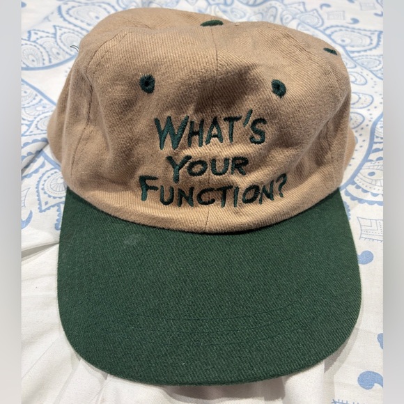 Vintage Hat - Picture 2 of 4